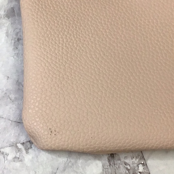 Stone Mountain blush pink and black leather wristlet wallet - Picture 4 of 9